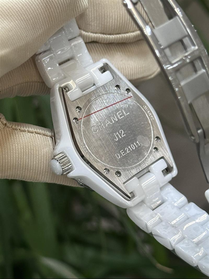 202457162252349 1000